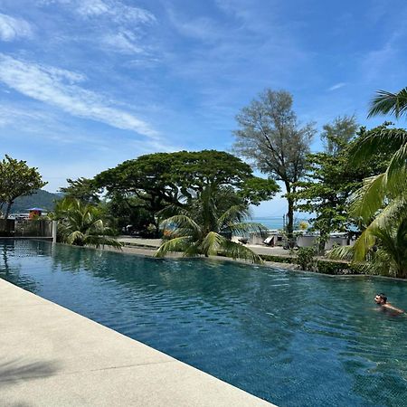By The Sea Beachfront Designer Suites Penang - Managed By Art Of Tree บาตูเฟอริงกี ภายนอก รูปภาพ