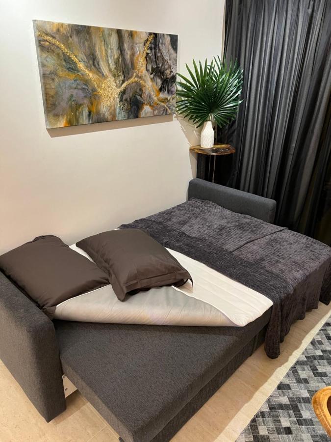 By The Sea Beachfront Designer Suites Penang - Managed By Art Of Tree บาตูเฟอริงกี ภายนอก รูปภาพ