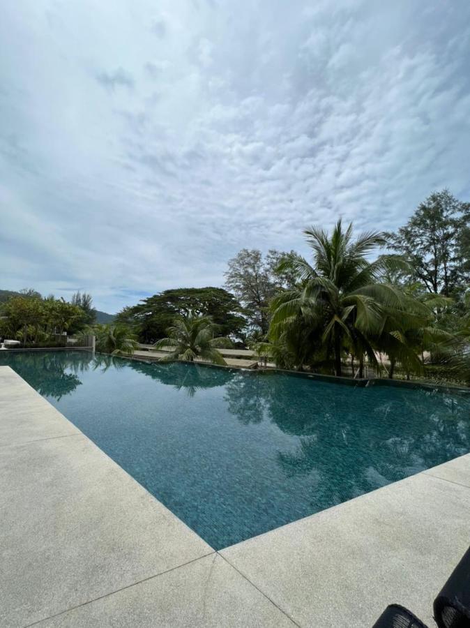 By The Sea Beachfront Designer Suites Penang - Managed By Art Of Tree บาตูเฟอริงกี ภายนอก รูปภาพ