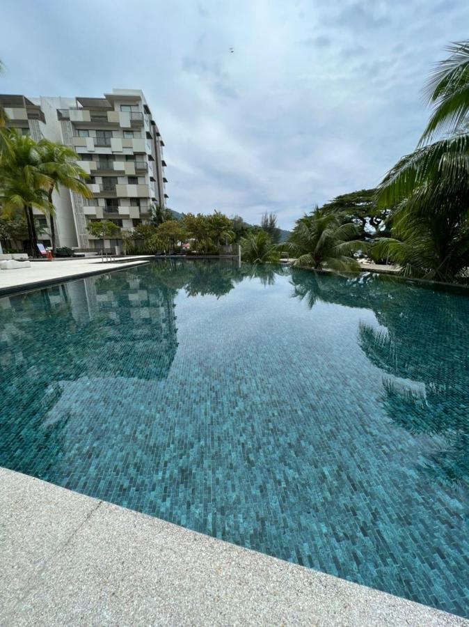 By The Sea Beachfront Designer Suites Penang - Managed By Art Of Tree บาตูเฟอริงกี ภายนอก รูปภาพ